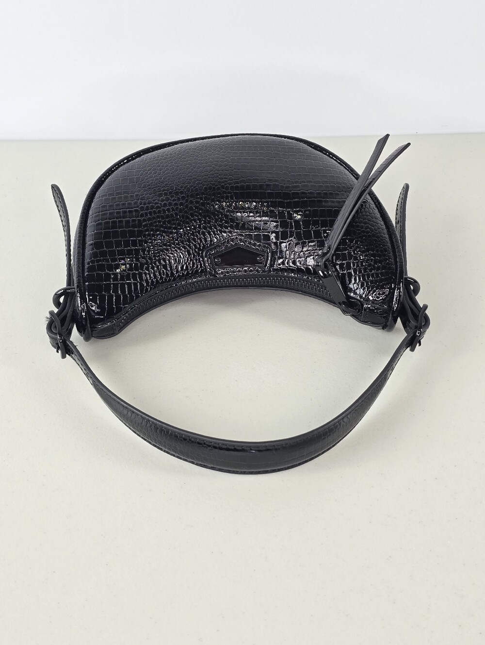 ALDO Black Patent Croc Embossed Crescent Mini Bag Top Handle Baguette Purse - Picture 6 of 12
